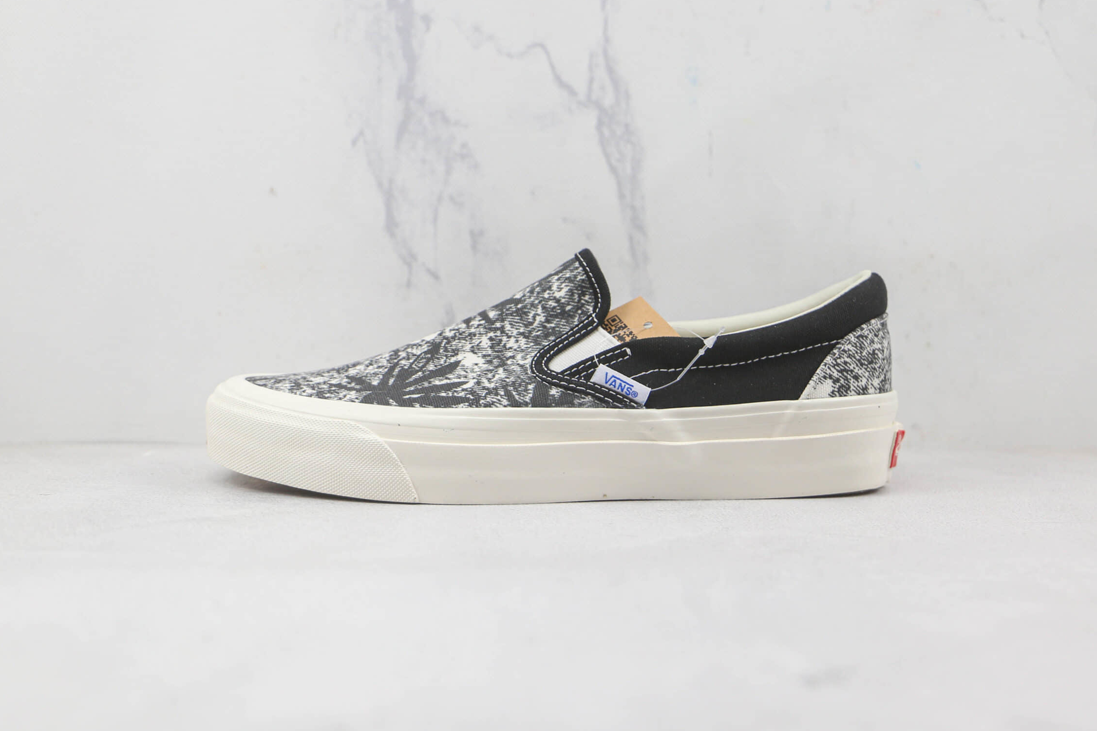 Vans OG Classic Slip-On LX 'Palm Acid Wash Summer Leaf - Black' VN0A45JK4KA | Stylish and Comfortable Slip-Ons