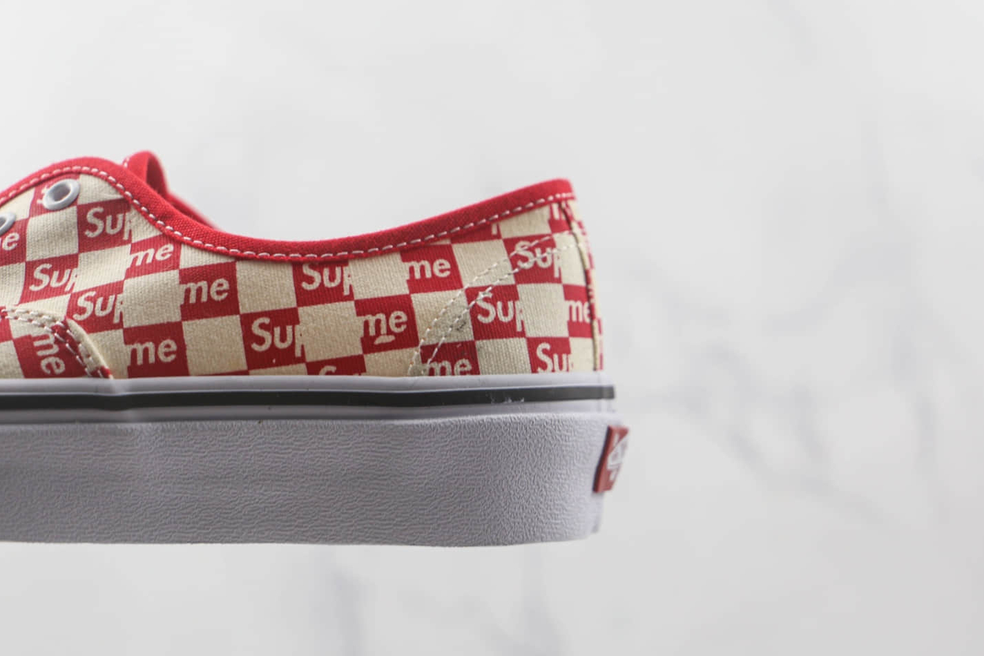 Vans Supreme x Authentic Pro Checkered Red - Limited Edition! Vans Supreme x Authentic Pro Checkered Red - Limited Edition!