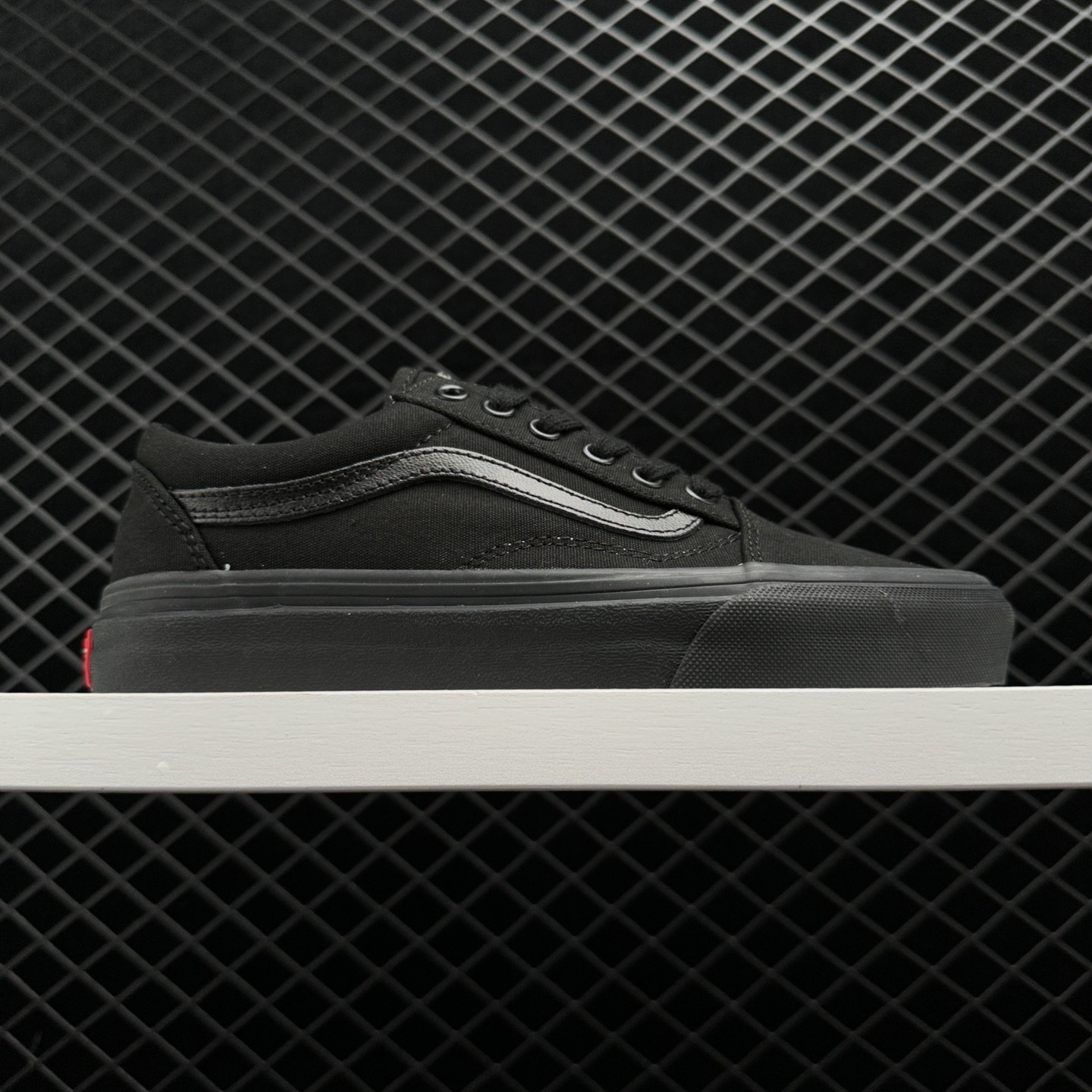 Vans Old Skool 'Black' - Classic Style for Everyday Fashion