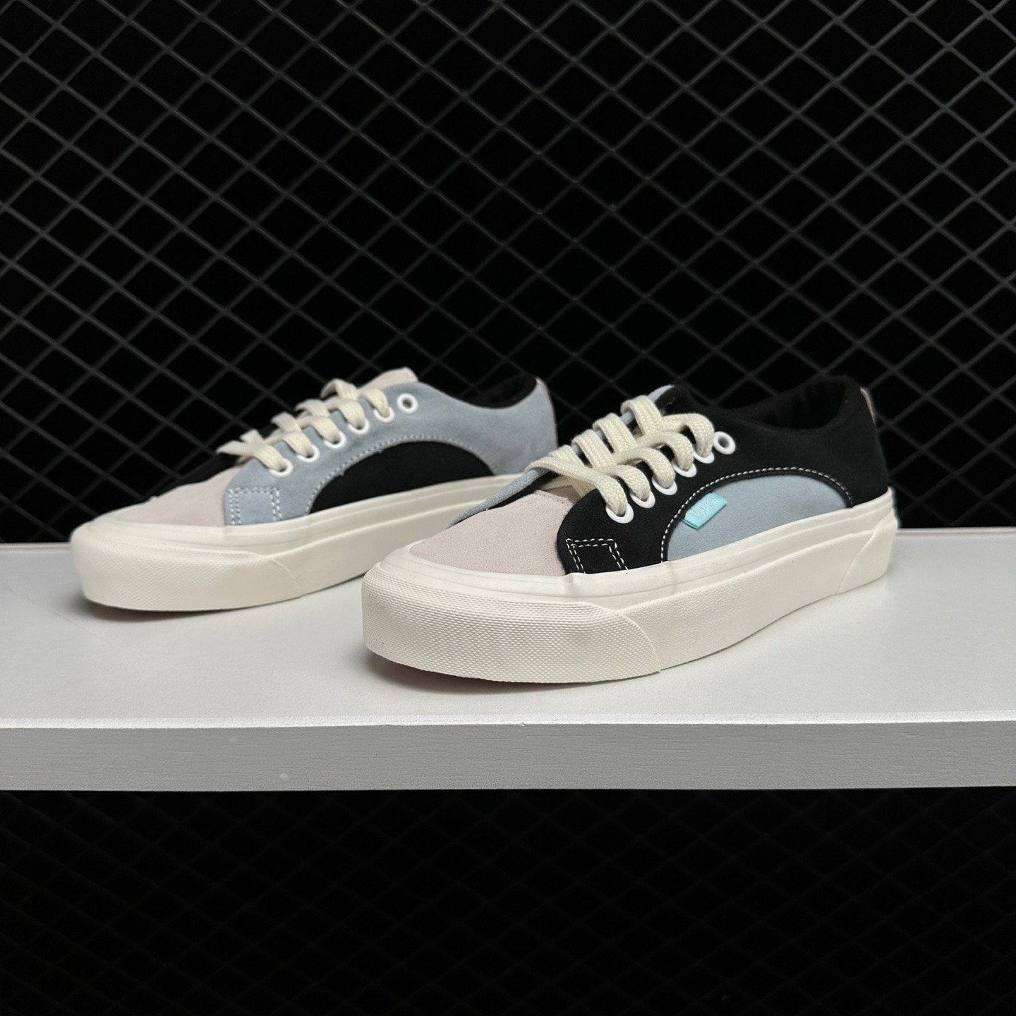 Vans Lampin 86 DX Sneakers Unisex Blue Black White - Shop Now Vans Lampin 86 DX Sneakers Unisex Blue Black White - Shop Now