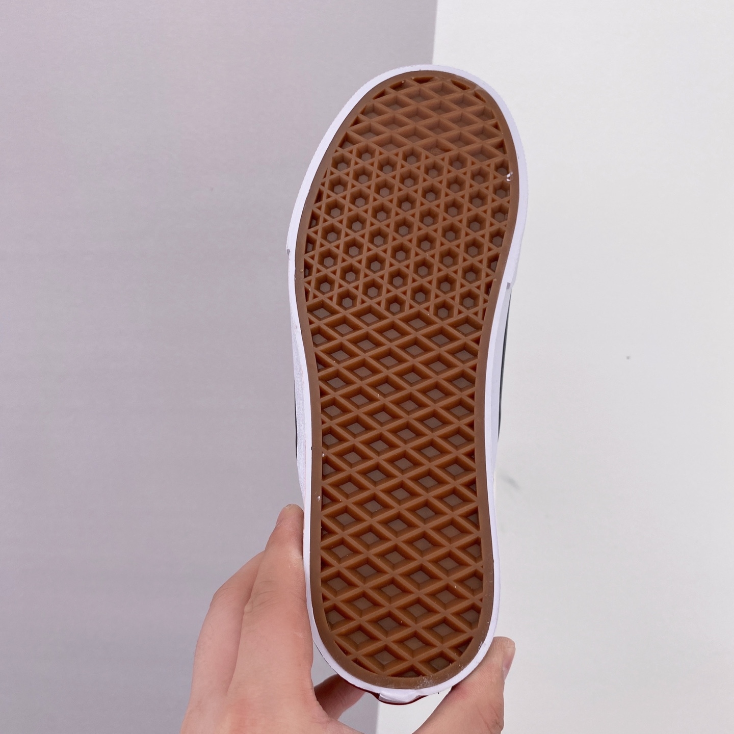 Vans Slip-On Comfycush True White 'Checkerboard' VN0A3WMDVO4 - Stylish and Comfortable Slip-On Shoes Vans Slip-On Comfycush True White 'Checkerboard' VN0A3WMDVO4 - Stylish and Comfortable Slip-On Shoes