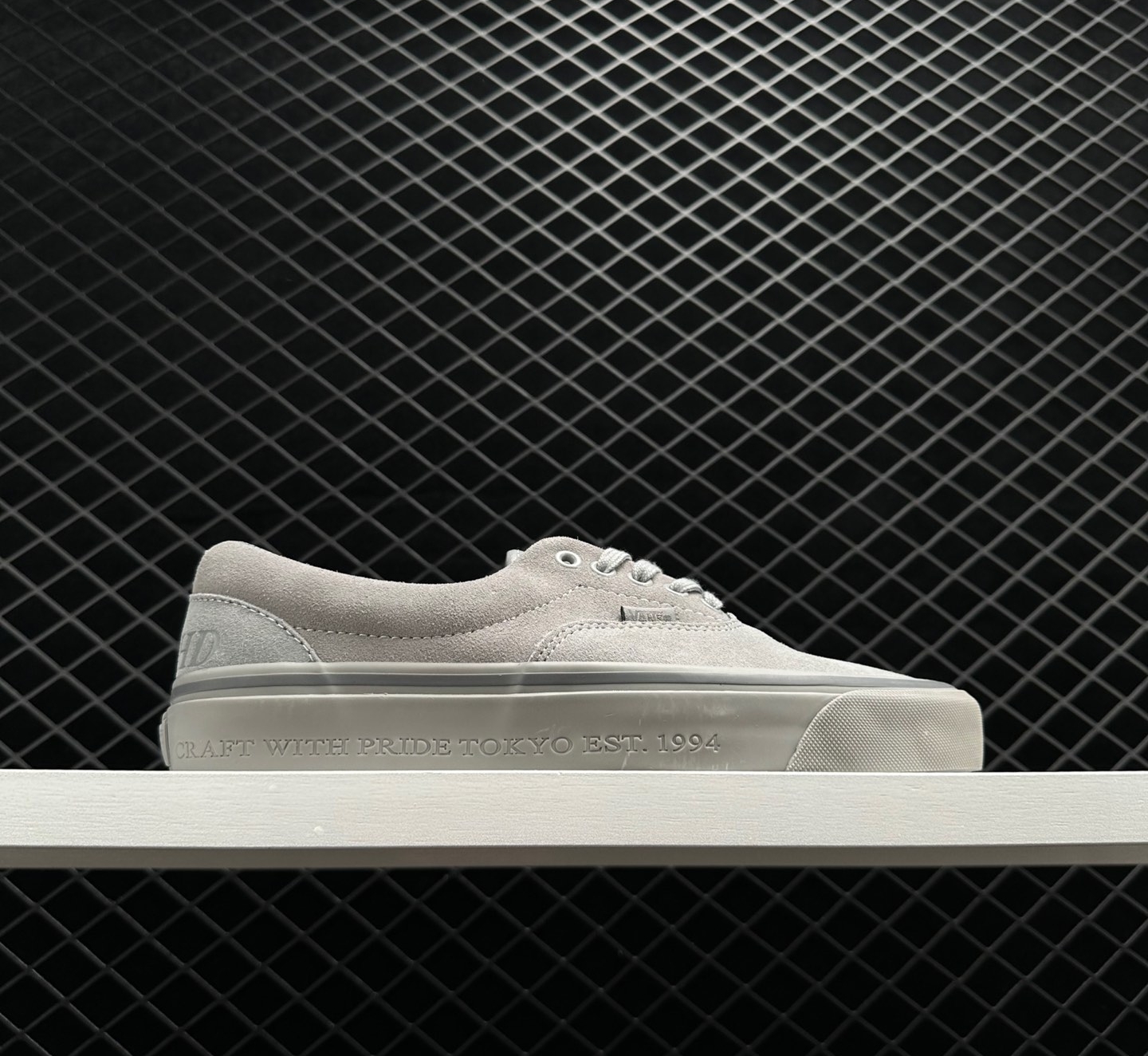 Vans Neighborhood x Era 95 DX 'Grey' - Stylish and Versatile Footwear