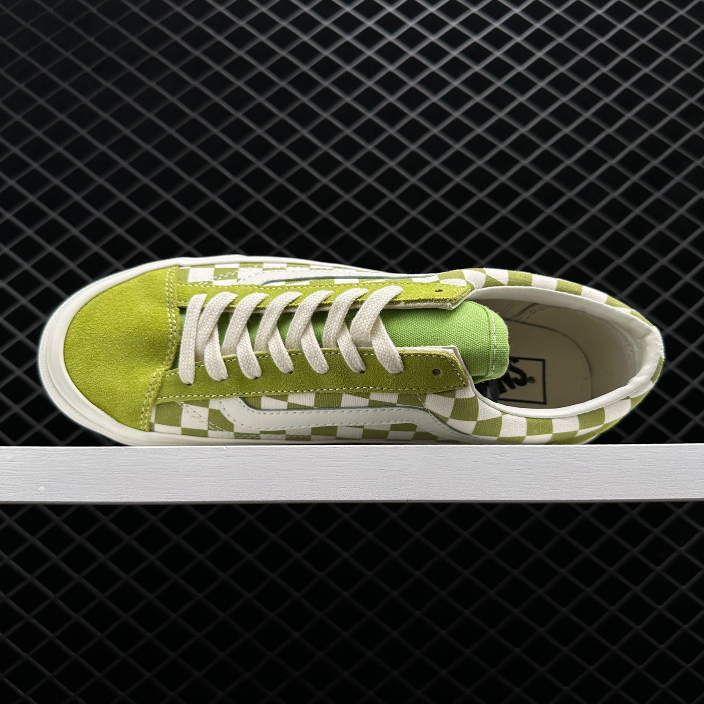 Vans Style 36 'Green' VN0A3DZ3986 - Classic Skate Shoes for Men | Limited Edition Vans Style 36 'Green' VN0A3DZ3986 - Classic Skate Shoes for Men | Limited Edition