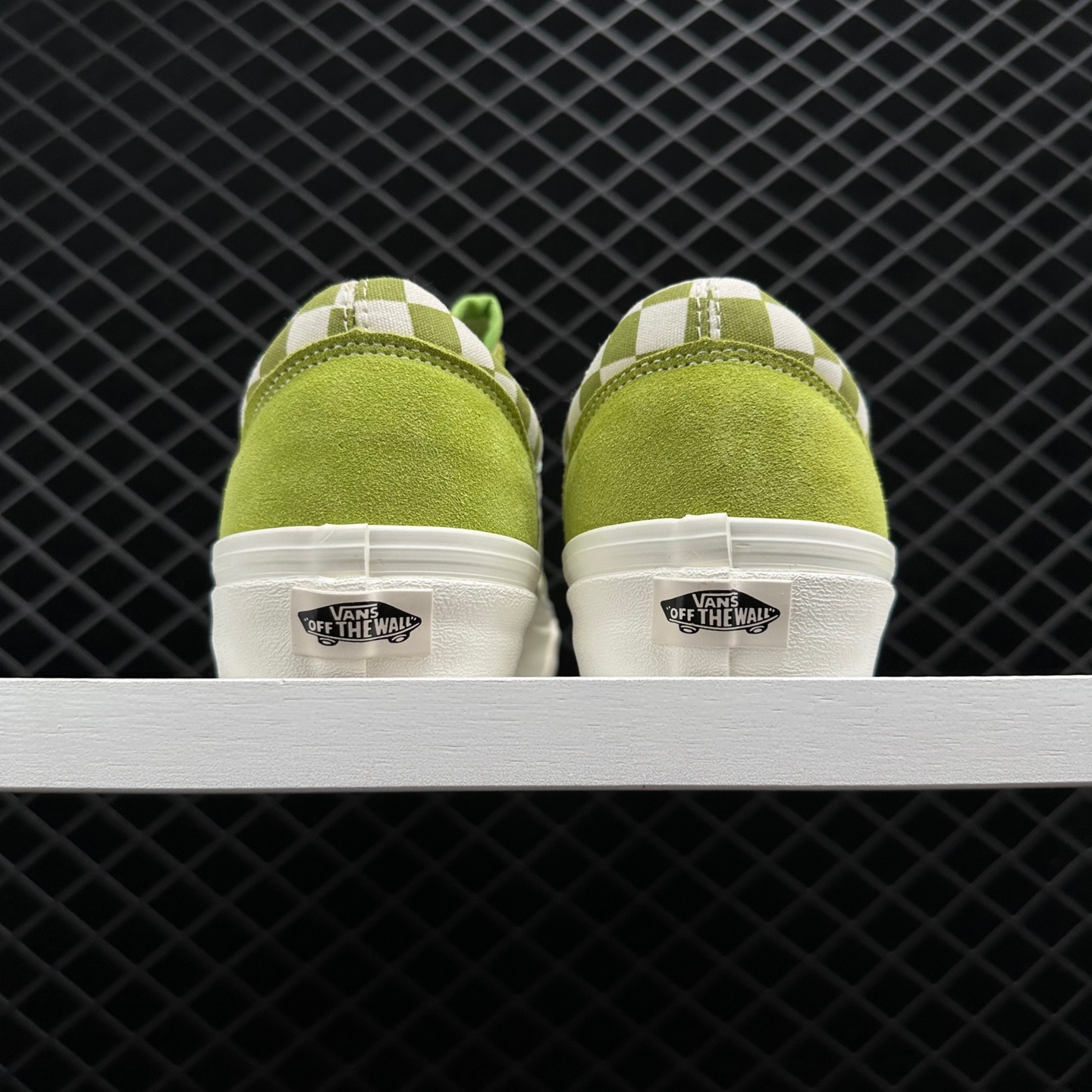 Vans Style 36 'Green' VN0A3DZ3986 - Classic Skate Shoes for Men | Limited Edition Vans Style 36 'Green' VN0A3DZ3986 - Classic Skate Shoes for Men | Limited Edition