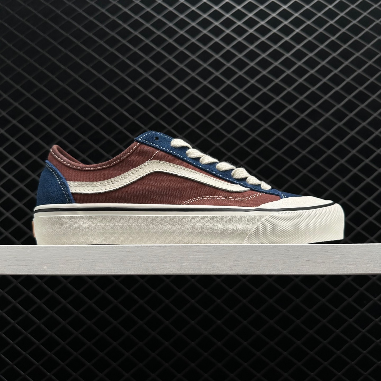 Vans Style 136 'White Red Blue' Shoes - Limited Edition