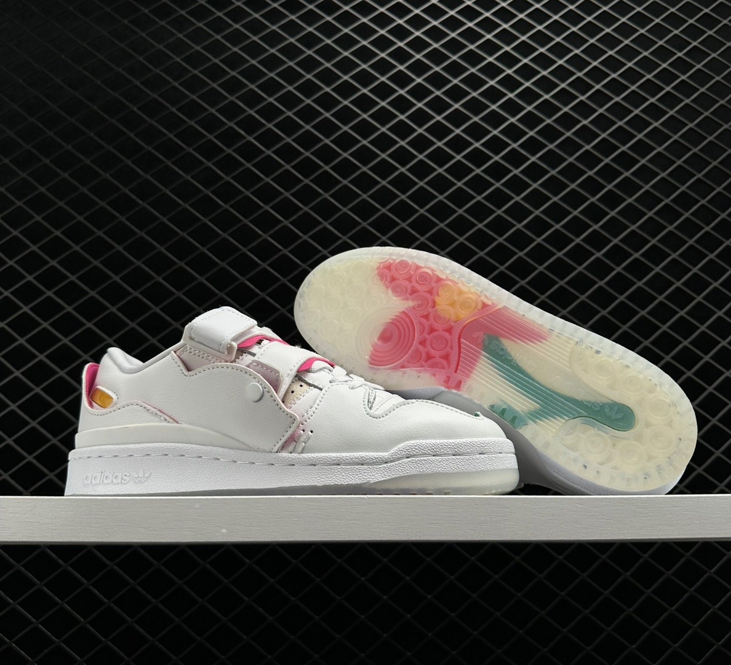 Adidas Originals Forum 84 Low x FiSN 'White Pink' GY2416 - Stylish and Trendy Sneakers Adidas Originals Forum 84 Low x FiSN 'White Pink' GY2416 - Stylish and Trendy Sneakers