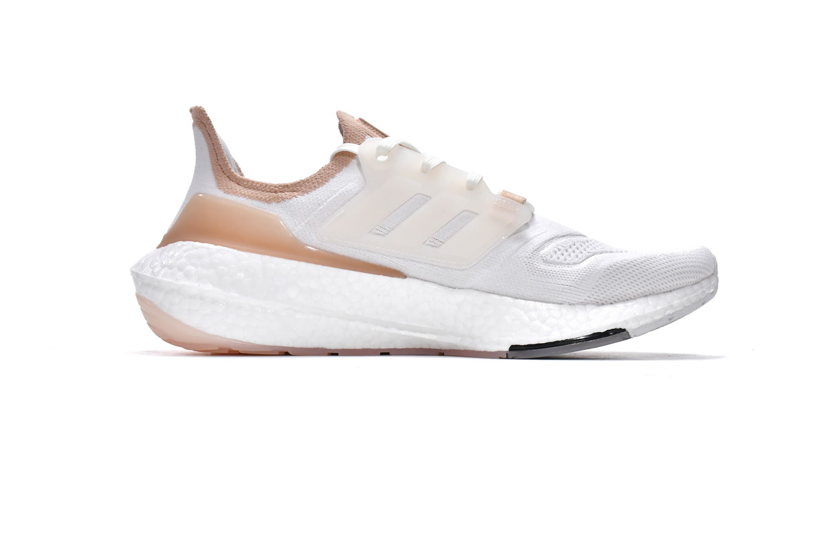Adidas UltraBoost 22 'White Halo Blush' GX8072 - Stylish Sneakers for Maximum Comfort Adidas UltraBoost 22 'White Halo Blush' GX8072 - Stylish Sneakers for Maximum Comfort