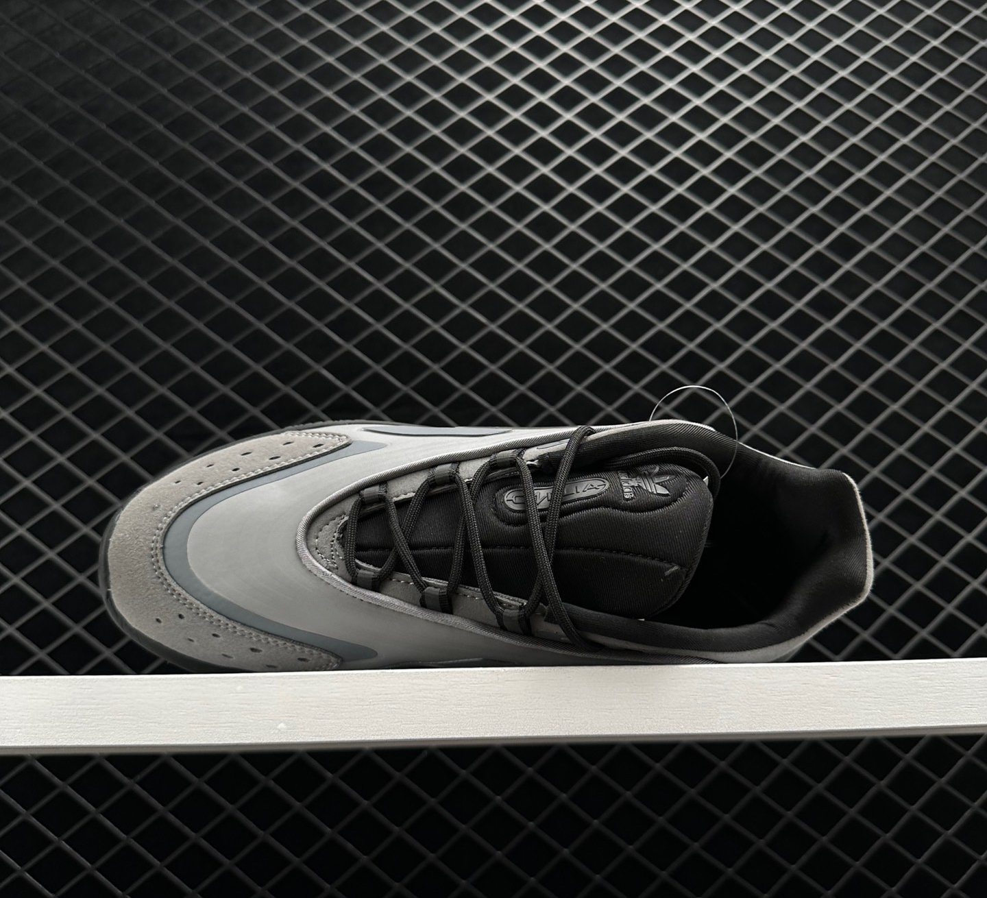 Adidas Ozelia Grey Core Black H04253 - Stylish and Versatile Women's Sneakers Adidas Ozelia Grey Core Black H04253 - Stylish and Versatile Women's Sneakers