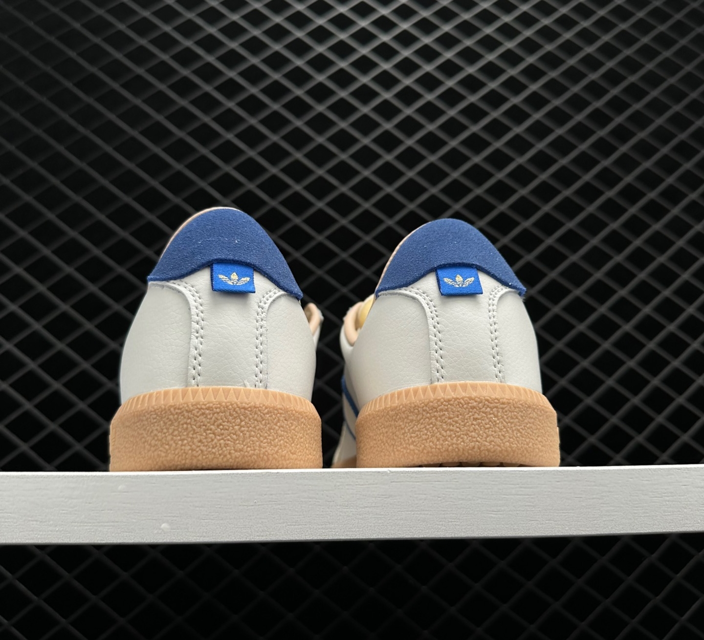 Adidas Originals BW Army White Blue HQ6457 – Classic Retro Sneakers Adidas Originals BW Army White Blue HQ6457 – Classic Retro Sneakers