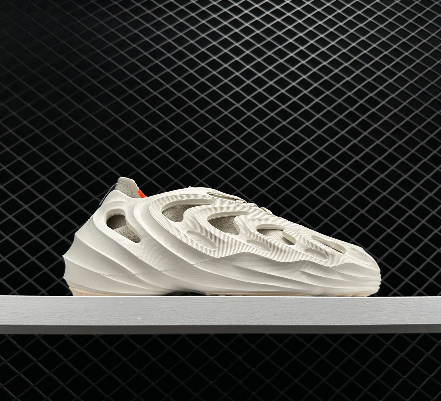 Adidas adiFOM Q Off-White GY4455 - Stylish and Comfortable Footwear