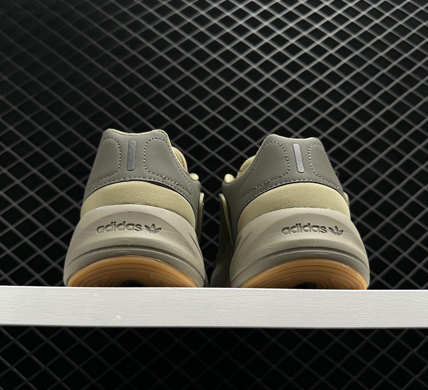 Adidas Ozelia 'Trace Cargo Gum' GX4025: Stylish Sneakers for Men Adidas Ozelia 'Trace Cargo Gum' GX4025: Stylish Sneakers for Men