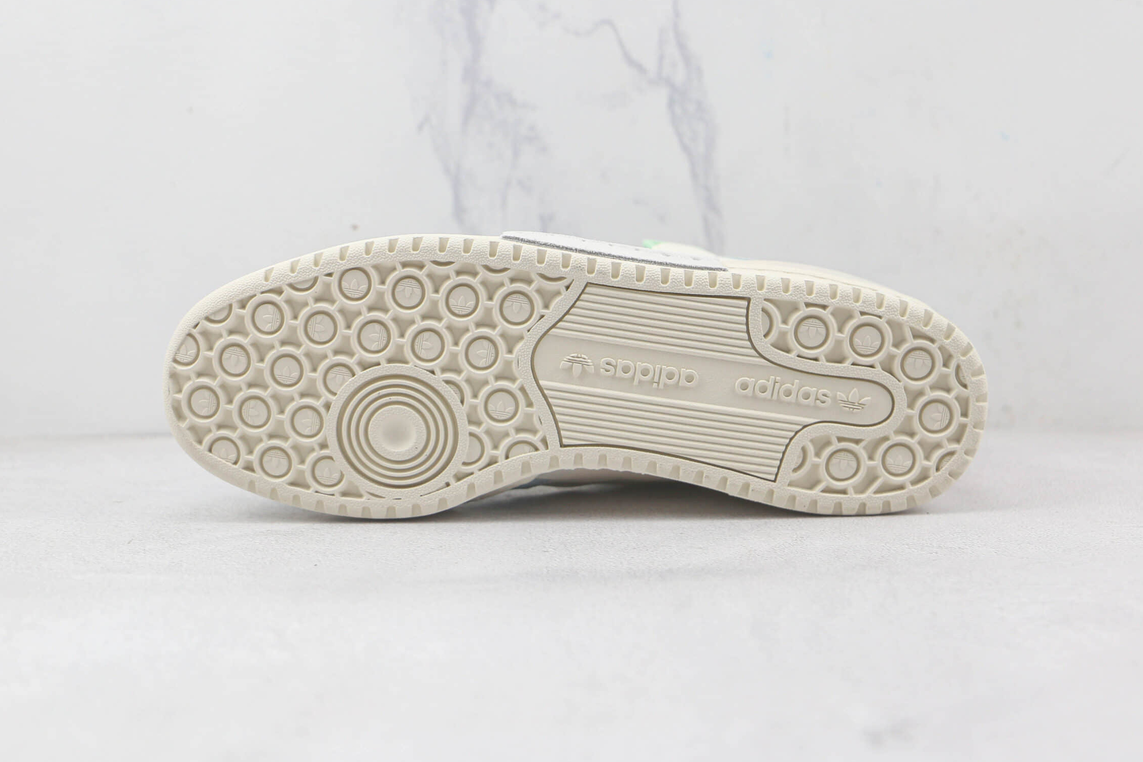 Adidas Originals Forum Exhibit Low Sneakers White Pink Blue GX4587 Adidas Originals Forum Exhibit Low Sneakers White Pink Blue GX4587