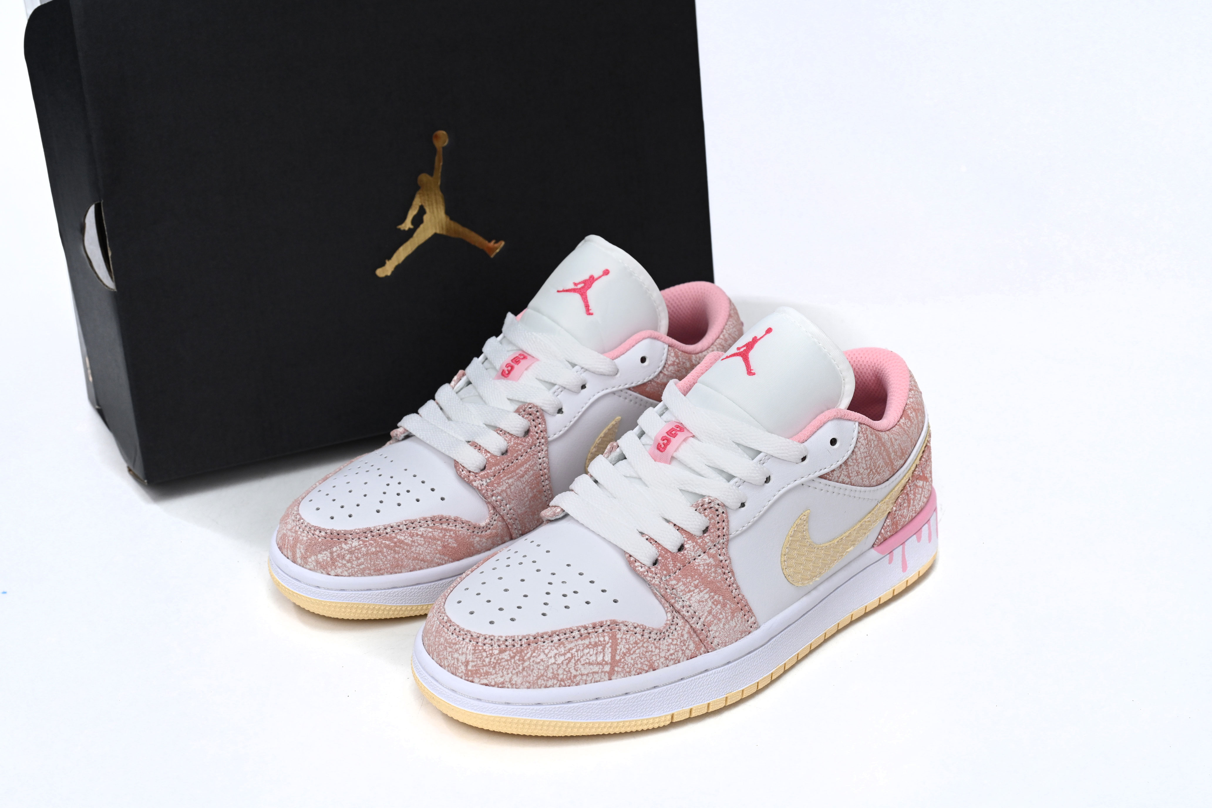 Air Jordan 1 Low 'Strawberry Ice Cream' CW7104-601 - Trendy and Bold Sneakers