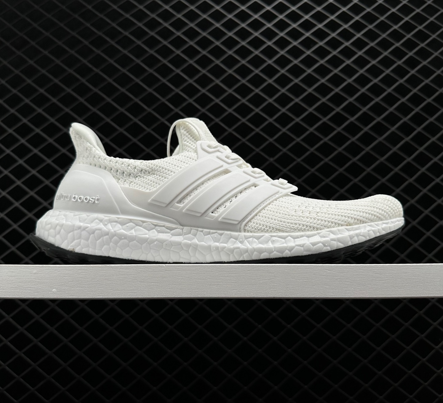 Adidas UltraBoost 4.0 DNA 'Cloud White' FY9120 - Stylish and Performance-Driven Sneakers
