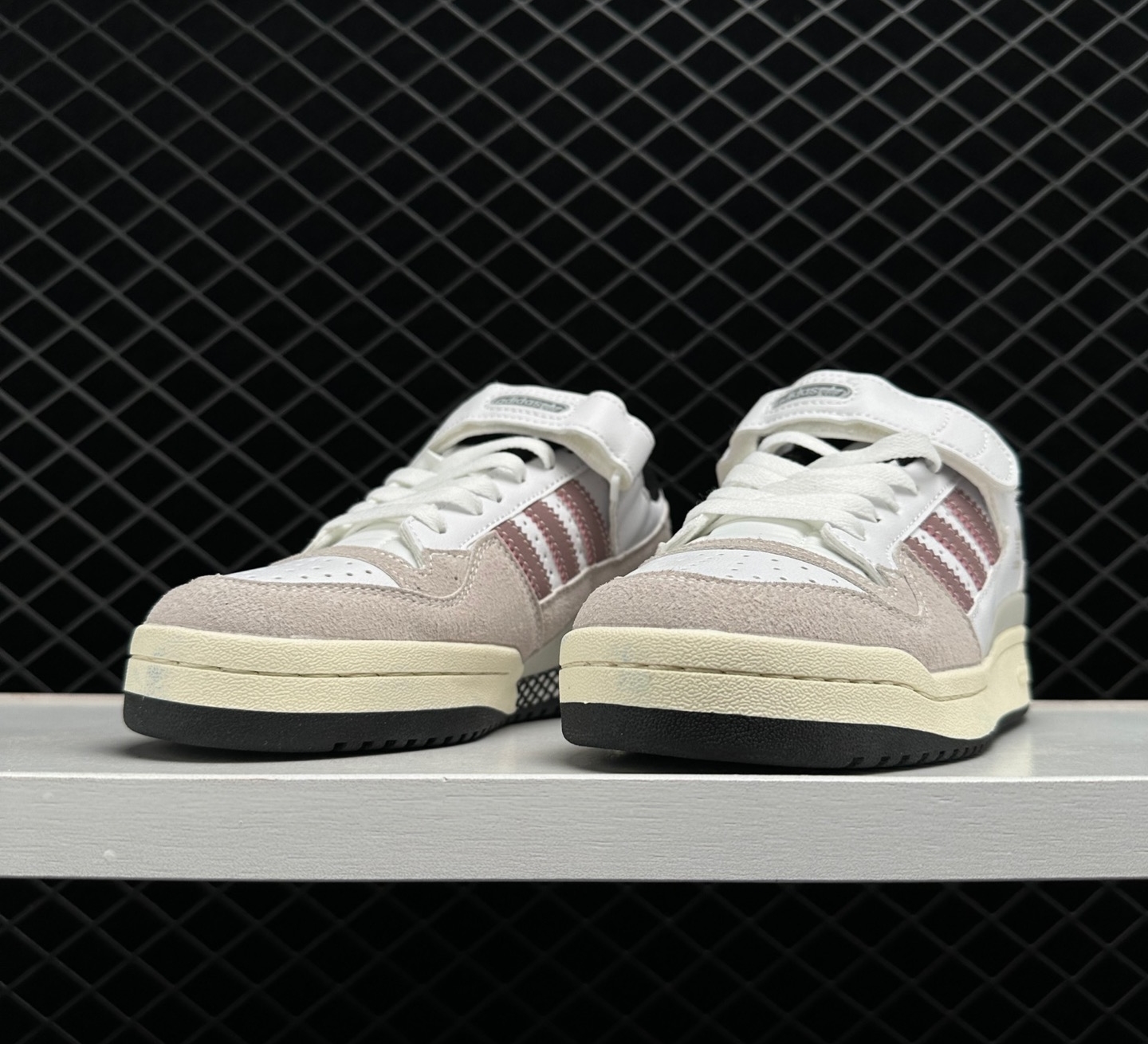 Adidas Forum Low 'White Wonder Oxide' GZ5046 - Premium Classic White Sneakers Adidas Forum Low 'White Wonder Oxide' GZ5046 - Premium Classic White Sneakers