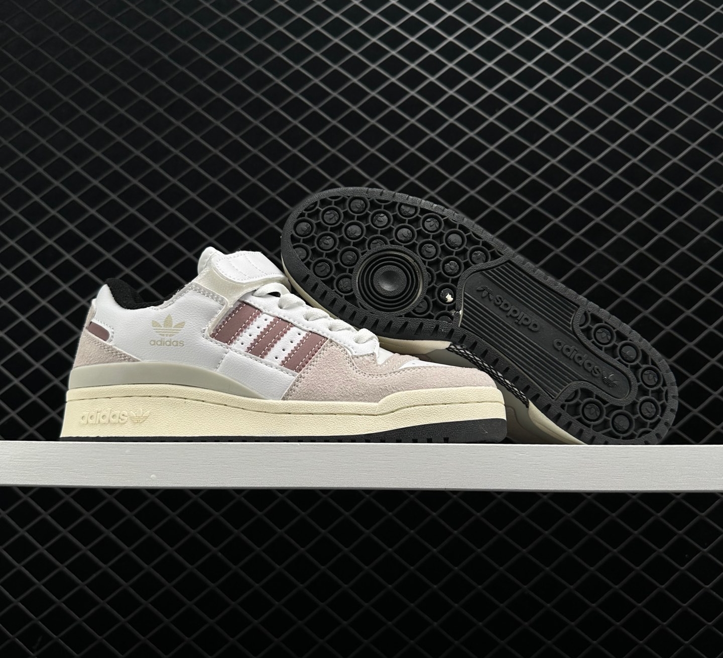 Adidas Forum Low 'White Wonder Oxide' GZ5046 - Premium Classic White Sneakers Adidas Forum Low 'White Wonder Oxide' GZ5046 - Premium Classic White Sneakers