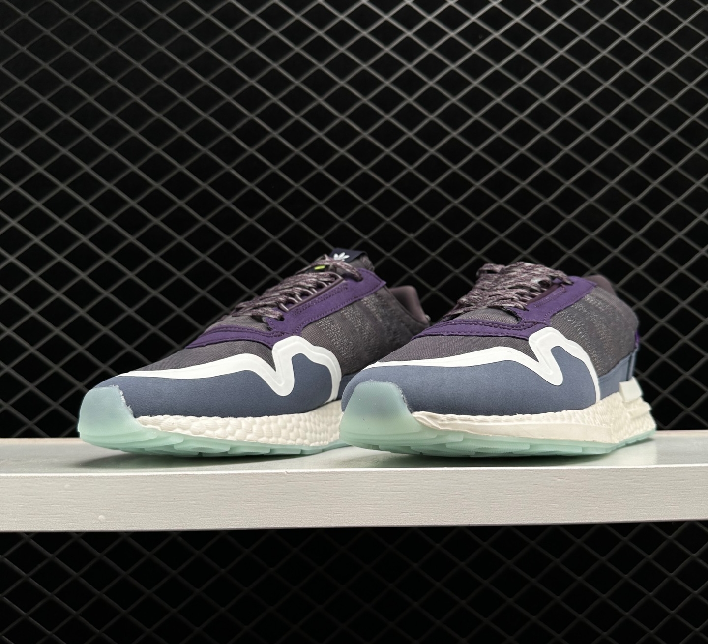 Adidas Commonwealth x ZX 500 RM 'Friends & Family' DB3509 - Exclusive Release Adidas Commonwealth x ZX 500 RM 'Friends & Family' DB3509 - Exclusive Release