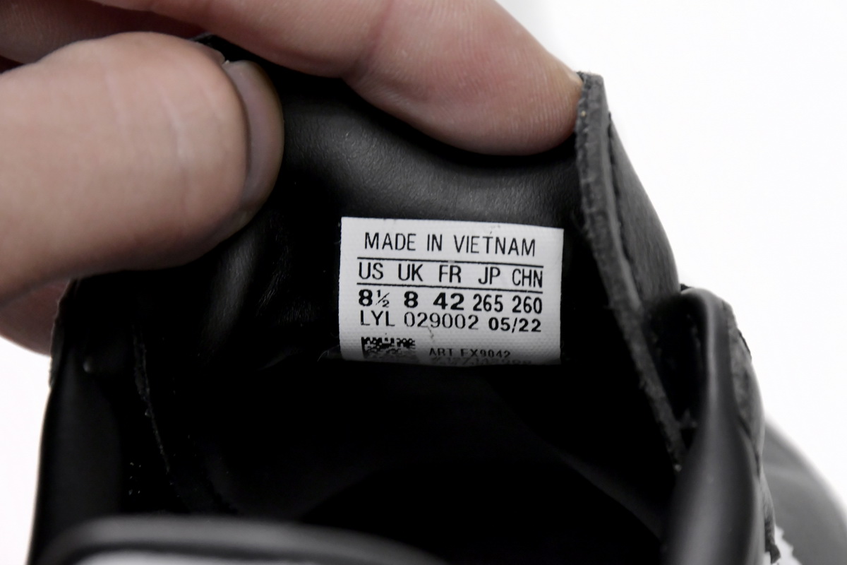 Adidas Samba FX9042 - Vegan Black Sneaker | Limited Edition Adidas Samba FX9042 - Vegan Black Sneaker | Limited Edition