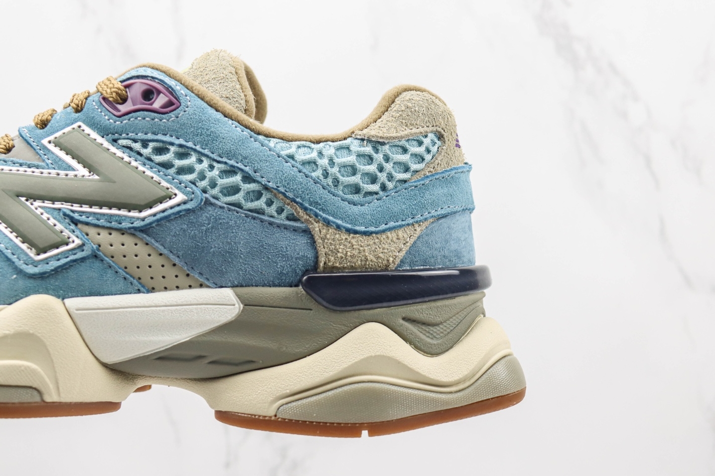 New Balance Bodega X 9060 Age Of Discovery Citadel - Exclusive Limited Edition New Balance Bodega X 9060 Age Of Discovery Citadel - Exclusive Limited Edition