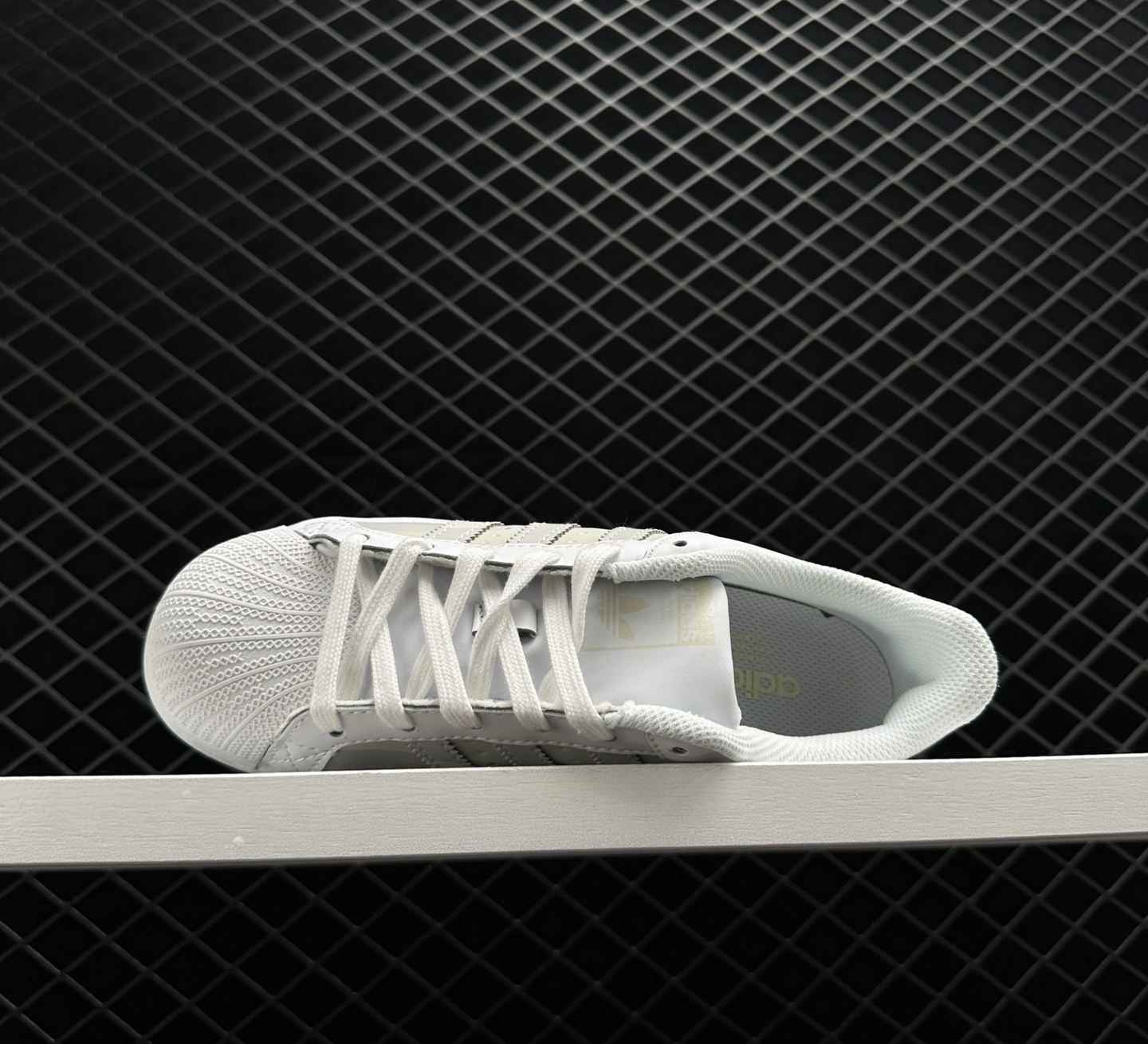 Adidas Originals Superstar Shoes Grey White FY8790 - Stylish and Versatile Footwear Adidas Originals Superstar Shoes Grey White FY8790 - Stylish and Versatile Footwear