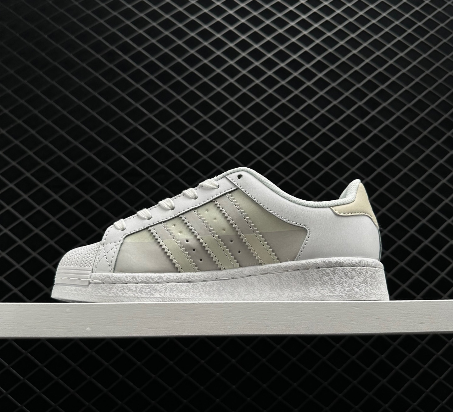 Adidas Originals Superstar Shoes Grey White FY8790 - Stylish and Versatile Footwear Adidas Originals Superstar Shoes Grey White FY8790 - Stylish and Versatile Footwear