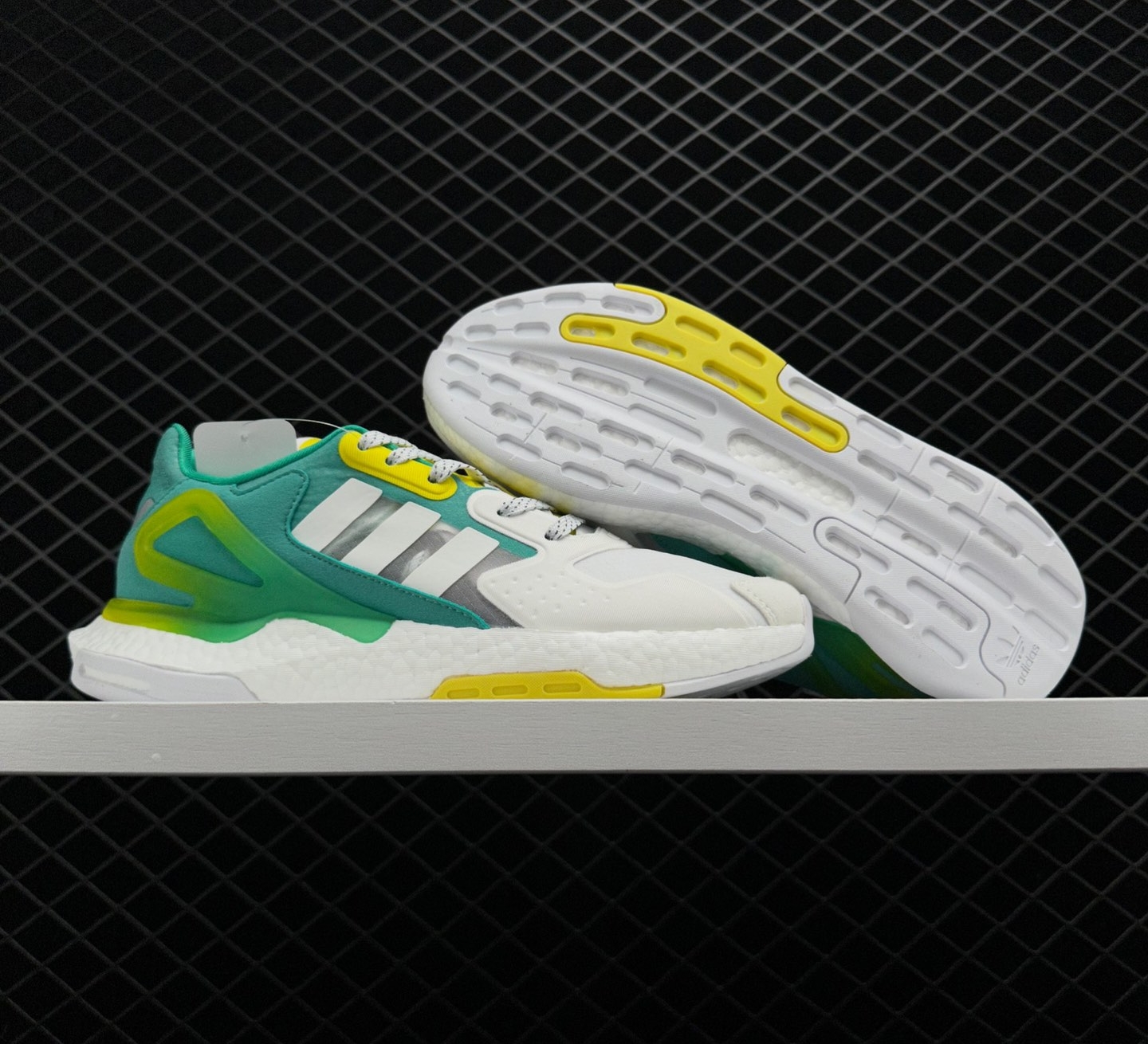 Adidas Originals Day Jogger White Blue Yellow GW4913 - Perfect Blend of Style and Comfort Adidas Originals Day Jogger White Blue Yellow GW4913 - Perfect Blend of Style and Comfort