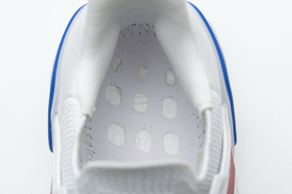 Adidas Ultra Boost 20 City Pack Seoul FX7813 - Stylish Sneakers for the Urban Explorer Adidas Ultra Boost 20 City Pack Seoul FX7813 - Stylish Sneakers for the Urban Explorer