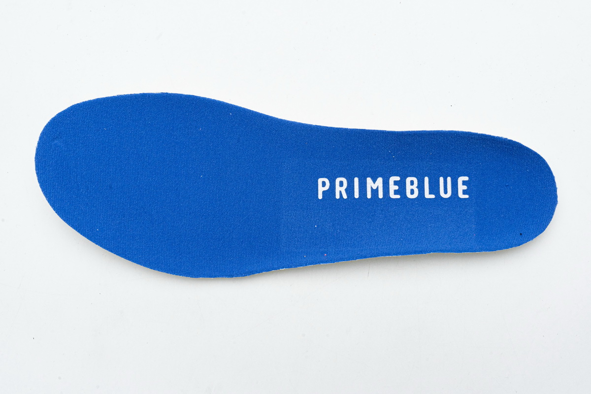 Adidas Ultra Boost 20 City Pack Seoul FX7813 - Stylish Sneakers for the Urban Explorer Adidas Ultra Boost 20 City Pack Seoul FX7813 - Stylish Sneakers for the Urban Explorer