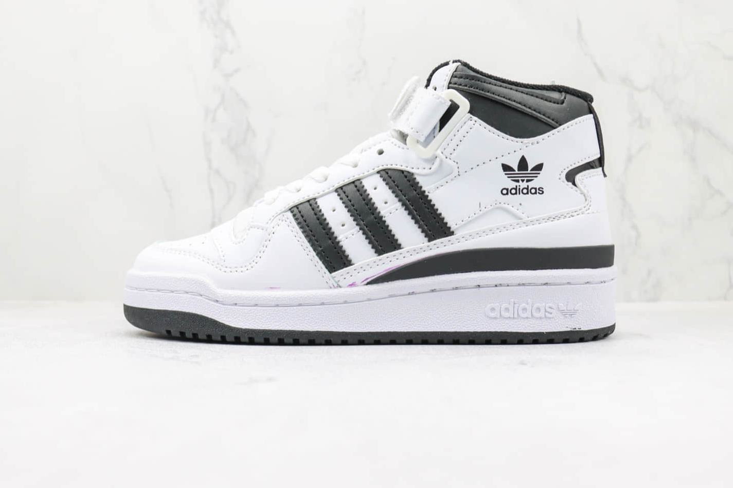 Adidas Forum Mid 'White Black' FY7939 - Classic Style and Versatility