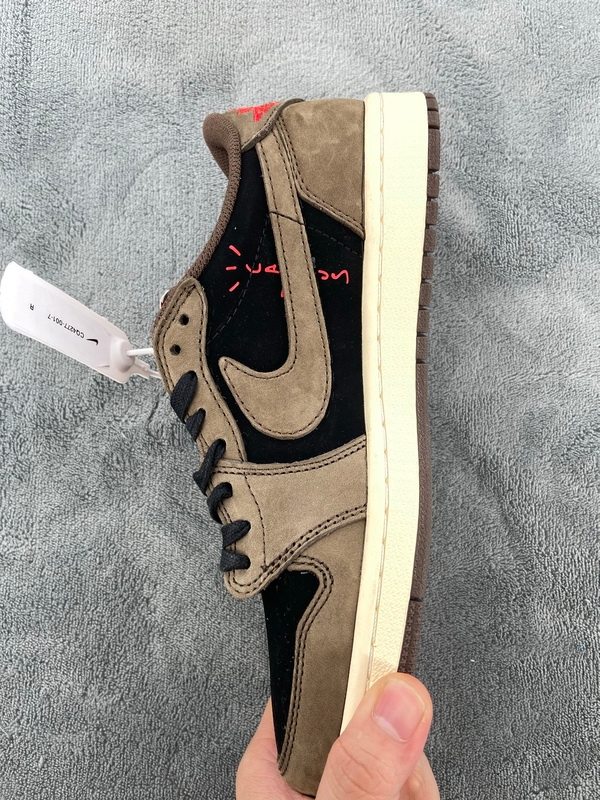 Travis Scott x Air Jordan 1 Low 'Mocha' CQ4277-001 | Limited Edition Sneakers