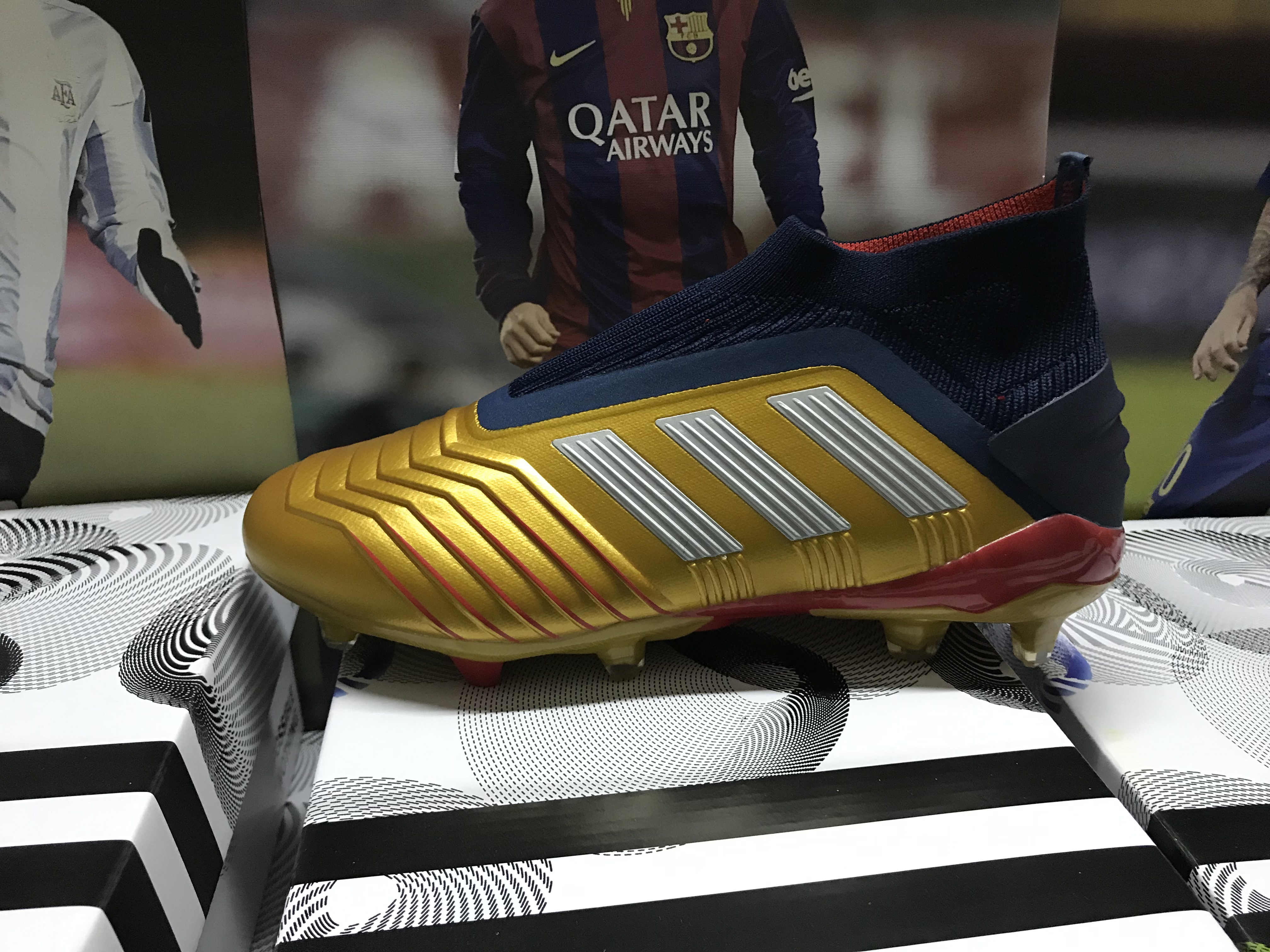 Adidas Predator 19+ FG 'Gold Navy' G27781 - High-Performance Football Boots for Ultimate Control Adidas Predator 19+ FG 'Gold Navy' G27781 - High-Performance Football Boots for Ultimate Control