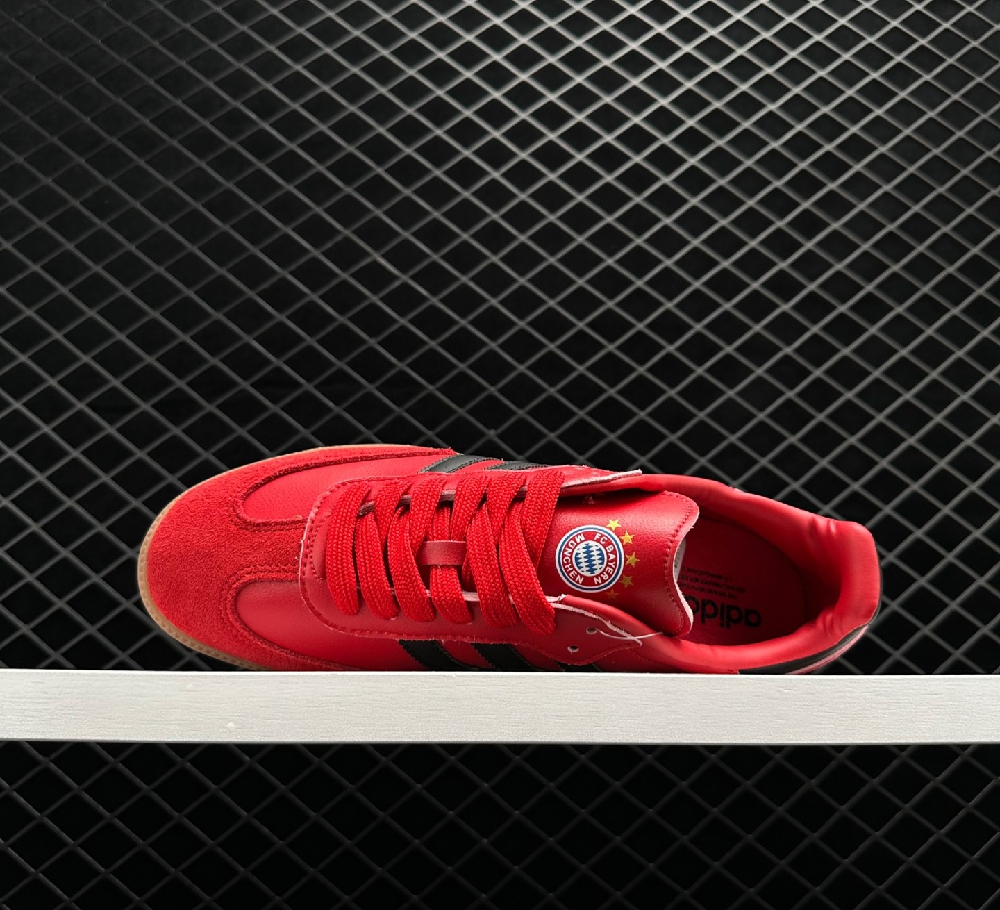 Adidas Samba Team 'Bayern Munich' HQ7031 - Premium Football Sneakers Adidas Samba Team 'Bayern Munich' HQ7031 - Premium Football Sneakers