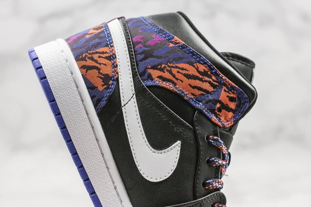 Air Jordan 1 Mid SE 'Tiger Stripe' AV5174-005 | Premium Sneaker for Modern Style Air Jordan 1 Mid SE 'Tiger Stripe' AV5174-005 | Premium Sneaker for Modern Style