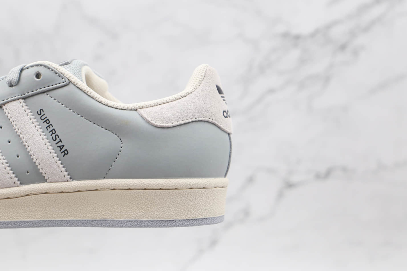 Adidas Originals Superstars - Cloud White/Grey/Black EG4963