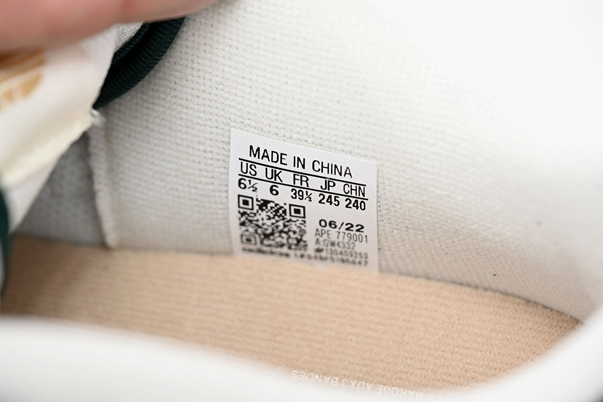 Adidas Forum 84 Low 'Beige Navy Green' - Classic Design with a Stylish Twist Adidas Forum 84 Low 'Beige Navy Green' - Classic Design with a Stylish Twist