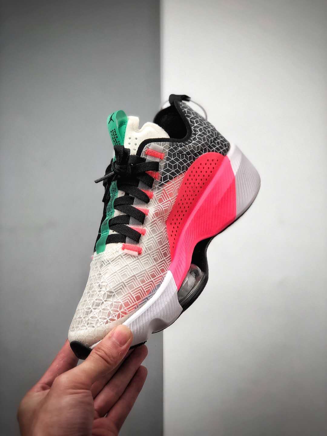 Air Jordan Renegade Flash Crimson Black Spruce Aura | CJ5383-002 Air Jordan Renegade Flash Crimson Black Spruce Aura | CJ5383-002