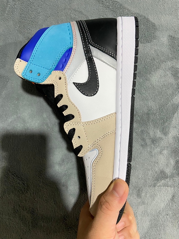 Air Jordan 1 Retro High OG 'Prototype' - Premium Sneaker DC6515-100