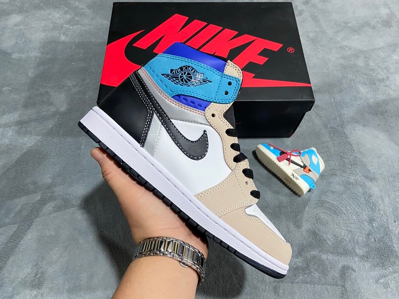 Air Jordan 1 Retro High OG 'Prototype' - Premium Sneaker DC6515-100