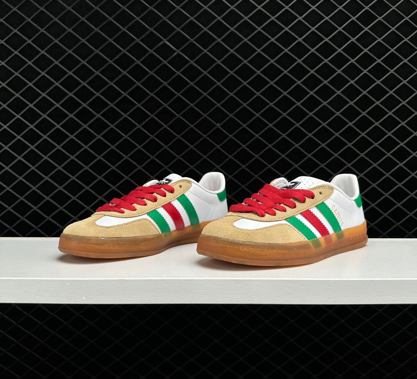 Adidas x Gucci Gazelle White Green Red Sneakers - AAA43 9547 | Limited Edition Adidas x Gucci Gazelle White Green Red Sneakers - AAA43 9547 | Limited Edition