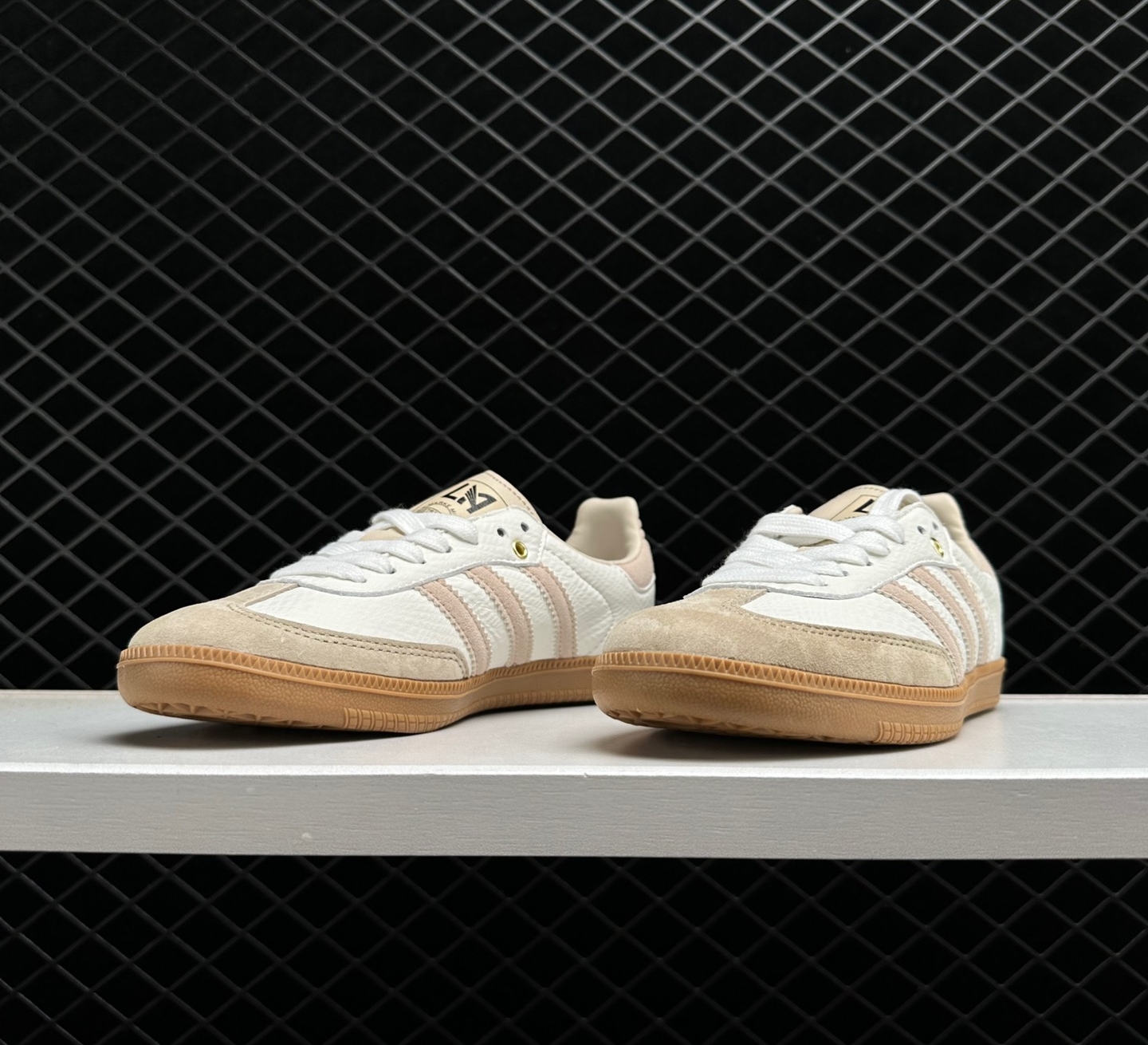 Adidas Samba LAFC Los Angeles Football Club GV8358 - Classic Style and Authenticity for LAFC Fans Adidas Samba LAFC Los Angeles Football Club GV8358 - Classic Style and Authenticity for LAFC Fans