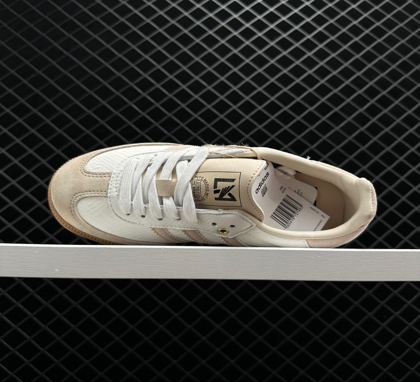 Adidas Samba LAFC Los Angeles Football Club GV8358 - Classic Style and Authenticity for LAFC Fans Adidas Samba LAFC Los Angeles Football Club GV8358 - Classic Style and Authenticity for LAFC Fans