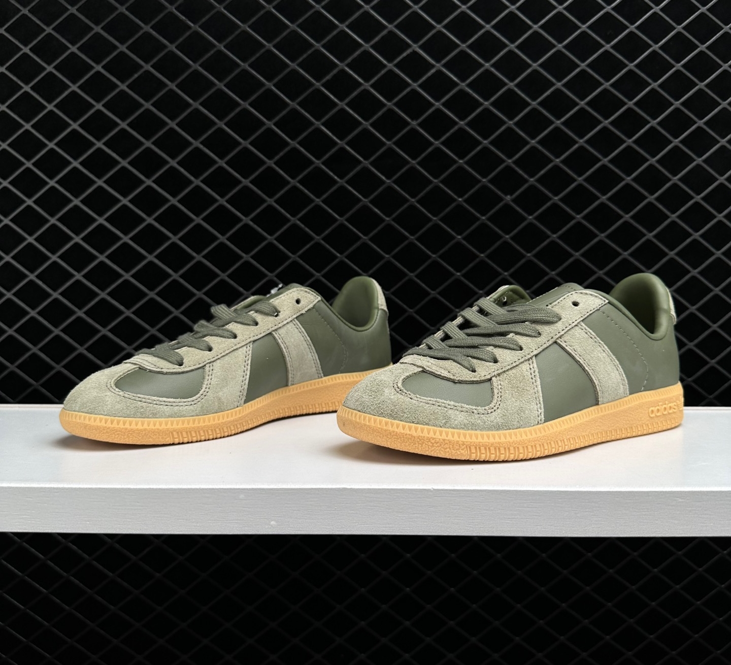 Adidas Originals BW Army Green GX4566 - Classic Style with a Modern Twist Adidas Originals BW Army Green GX4566 - Classic Style with a Modern Twist