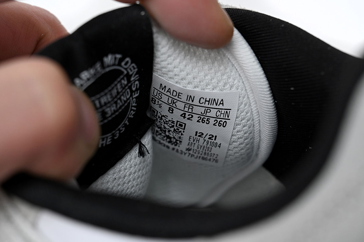 Adidas Originals Forum Low GY8203 - Classic Sneakers for Style and Comfort Adidas Originals Forum Low GY8203 - Classic Sneakers for Style and Comfort