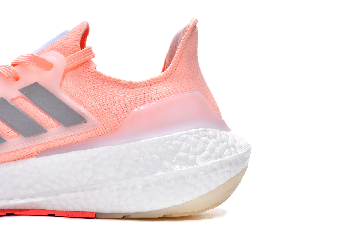 Adidas Ultra Boost 22 - Pink HR1030: Wear-Resistant & Breathable Adidas Ultra Boost 22 - Pink HR1030: Wear-Resistant & Breathable