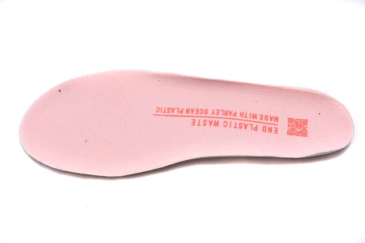 Adidas Ultra Boost 22 - Pink HR1030: Wear-Resistant & Breathable Adidas Ultra Boost 22 - Pink HR1030: Wear-Resistant & Breathable