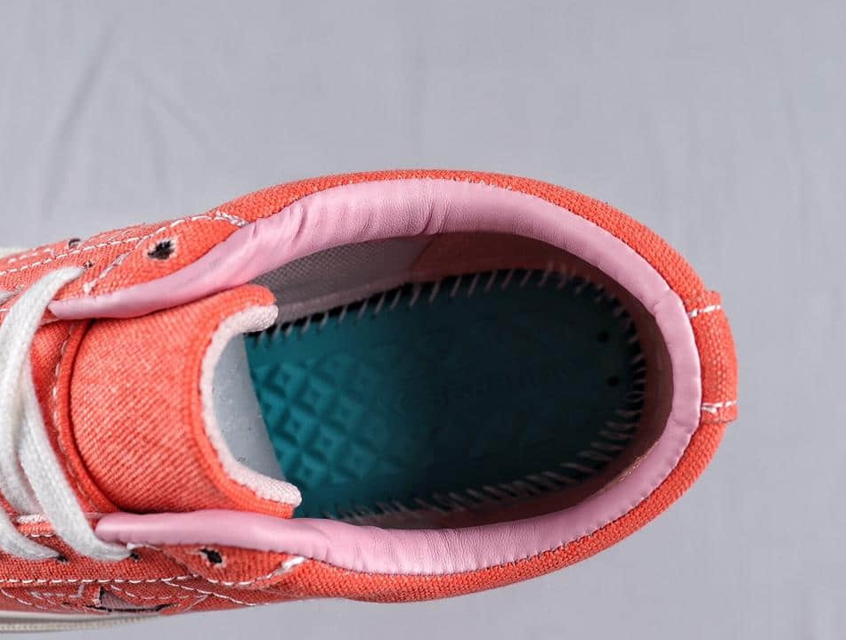 Converse One Star OX TURF Orange 164362C - Iconic Style with a Pop of Color Converse One Star OX TURF Orange 164362C - Iconic Style with a Pop of Color