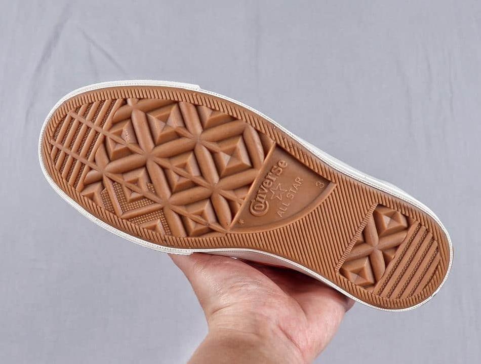 Converse One Star OX TURF Orange 164362C - Iconic Style with a Pop of Color Converse One Star OX TURF Orange 164362C - Iconic Style with a Pop of Color