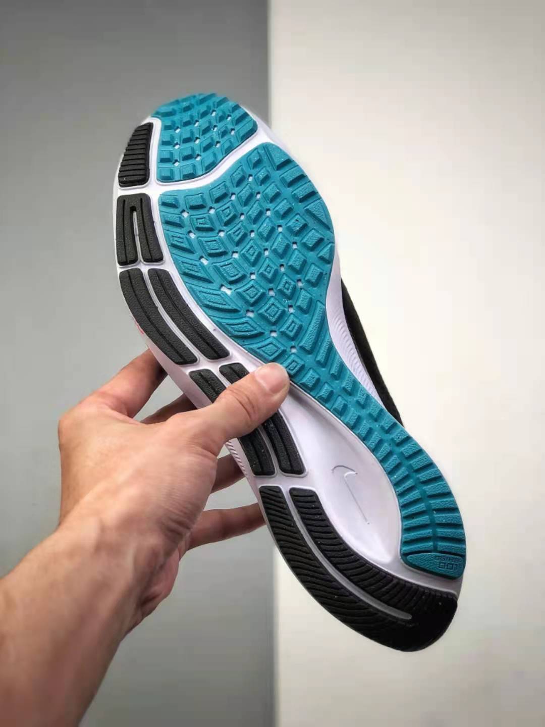 Nike Air Zoom Pegasus 38 Black Metallic Silver CW7356-003 - Shop Now! Nike Air Zoom Pegasus 38 Black Metallic Silver CW7356-003 - Shop Now!