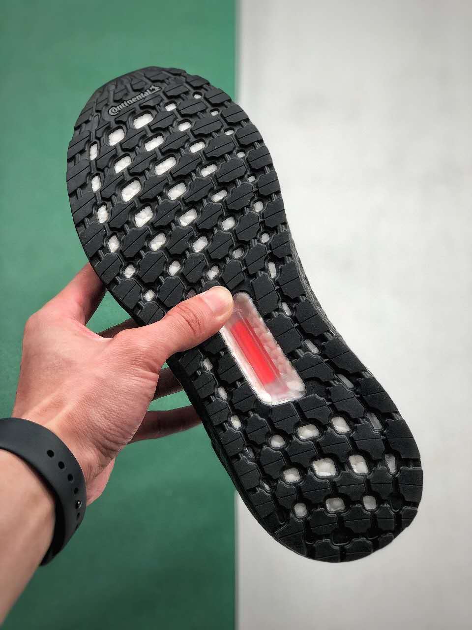 Adidas UltraBoost 20 'Chinese New Year - Gold' FW4322 | Limited Edition Sneakers Adidas UltraBoost 20 'Chinese New Year - Gold' FW4322 | Limited Edition Sneakers