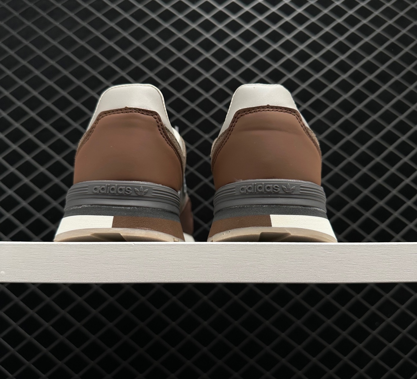 Adidas Treziod Granite Chalky Brown GY2343 - Sleek and Stylish Footwear